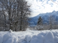 Zima w Alpach. Dolina Aosty pokryta śniegiem.
