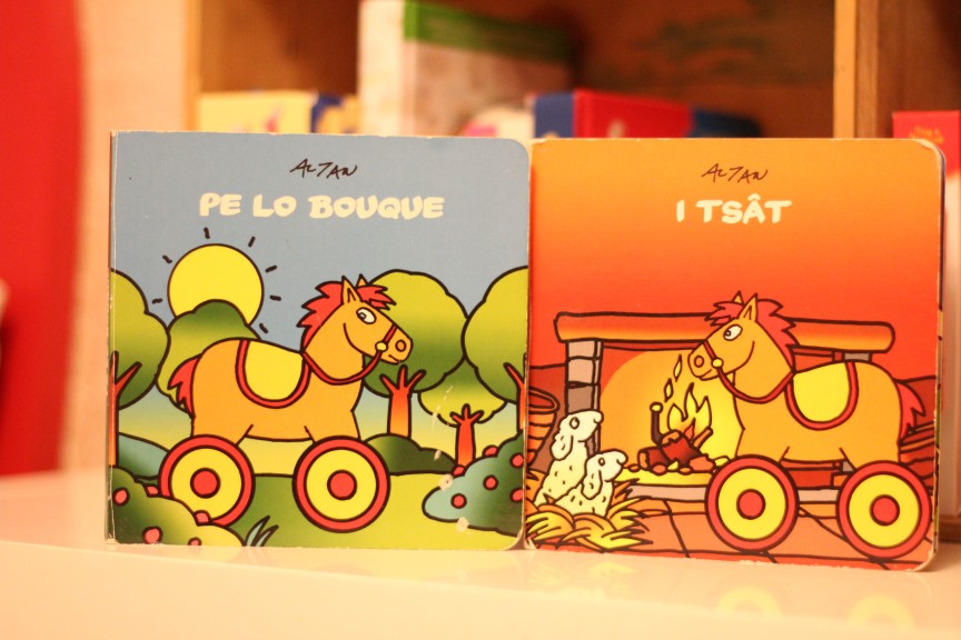 Seria książeczek dla dzieci w języku franko - prowansalskim, której bohaterem jest sympatyczny Tatà. 