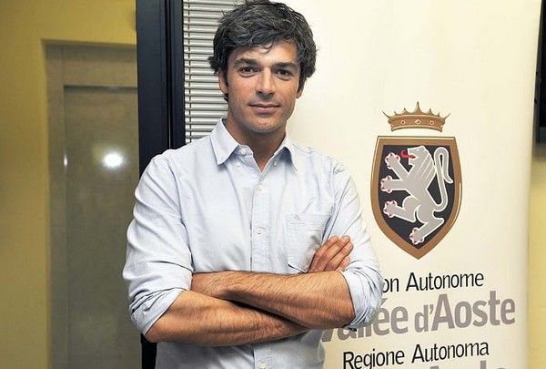 Luca Argentero. Aktor filmowy i teatralny, producent serialu kręconego w Valle d'Aosa Pericolo Verticale